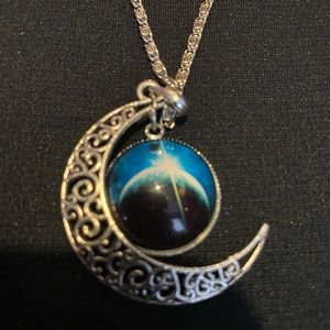 925 silver crescent moon necklace